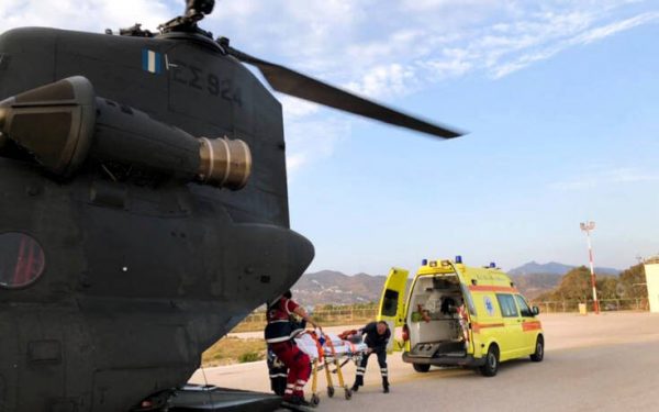 Φαράγγι της Σαμαριάς: Με αεροδιακομιδή μεταφέρεται 30χρονος τουρίστας που τραυματίστηκε στο