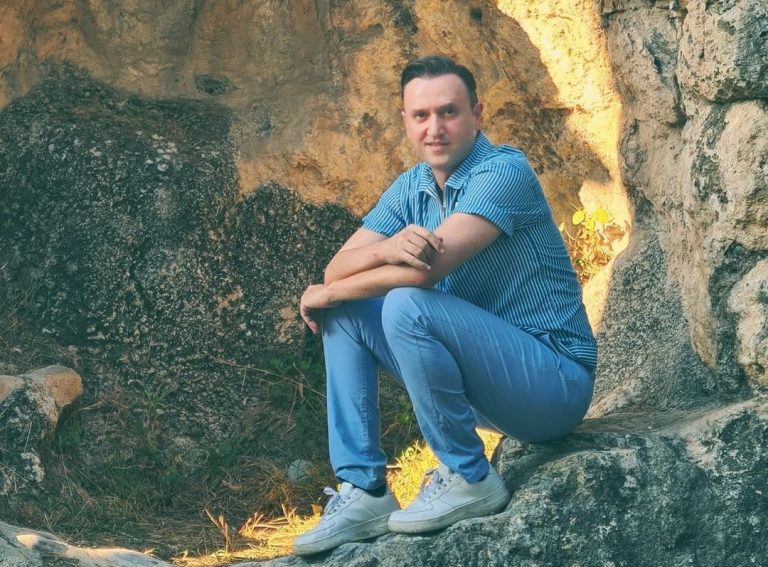 Αργύρης Αγγέλου: «Έφτασα 54 κιλά και μπήκα στο νοσοκομείο»