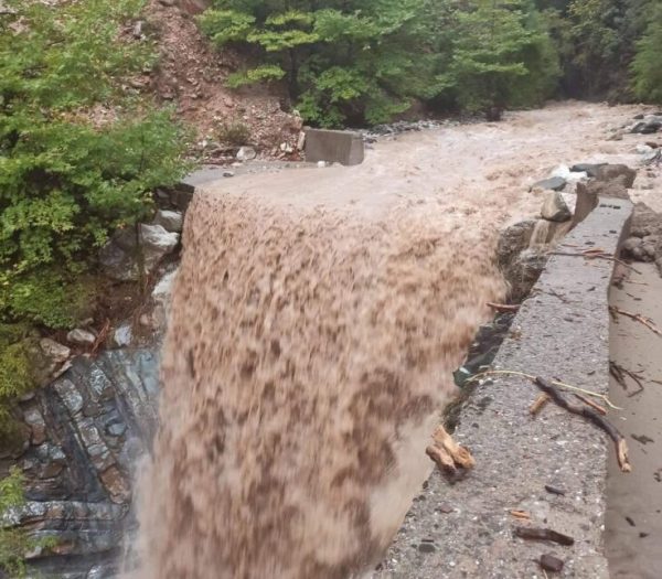 Ξεκινάει νέο έργο στο οδικό δίκτυο των Αγράφων