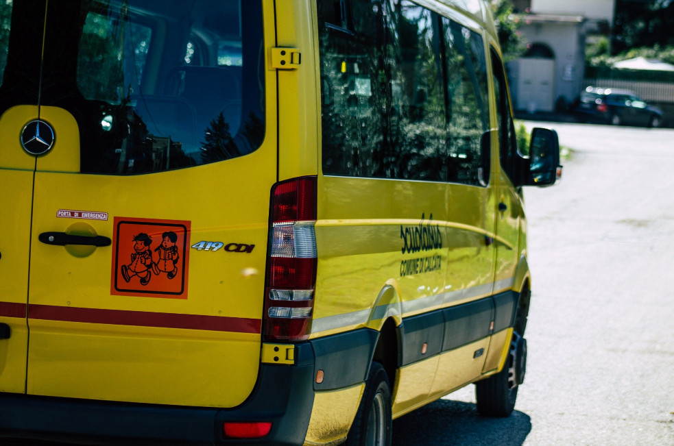 Κρήτη: Άγριος ξυλοδαρμός ΑΜΕΑ από οδηγό σχολικού λεωφορείου μετά από τρακάρισμα