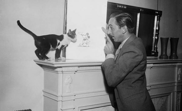 100 χρόνια Disney: Η σκληρή αλήθεια για τον θείο Γουόλτ