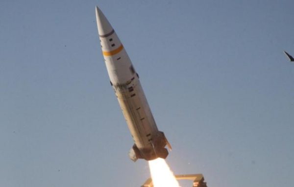 Βόρεια Κορέα: Επικρίνει τις ΗΠΑ για την παράδοση πυραύλων μεγάλου βεληνεκούς στην Ουκρανία