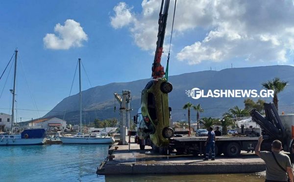 Κρήτη: Μυστήριο με κλεμμένο αυτοκίνητο που βρέθηκε βυθισμένο στον κόλπο της Σούδας