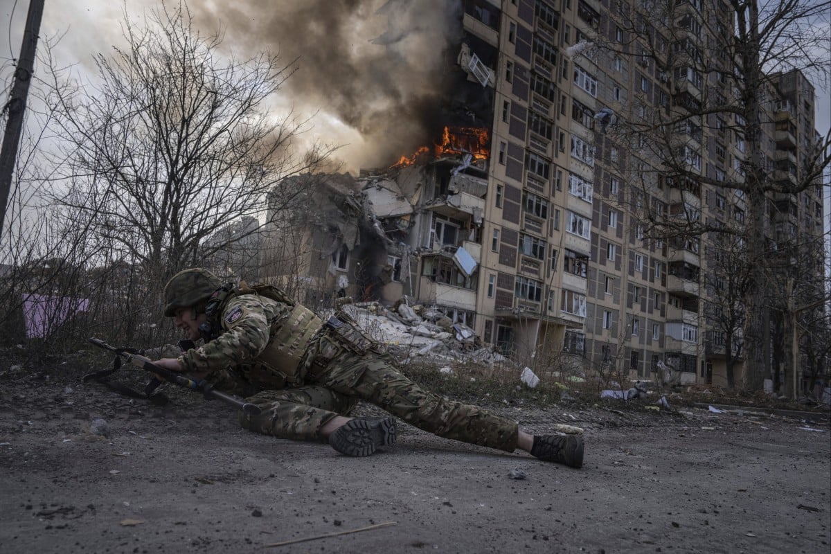 Πόλεμος στην Ουκρανία: Επιχείρηση της Ρωσίας για την περικύκλωση της Αβντιίβκα