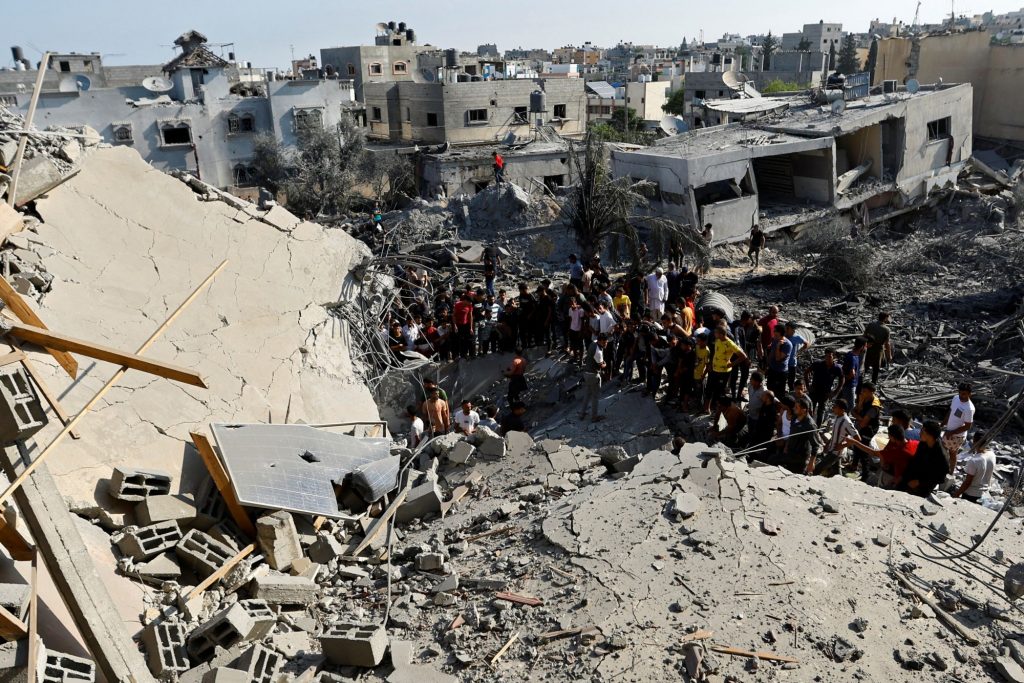 Πόλεμος Ισραήλ – Χαμάς: «Ή θα πεθάνουμε ή θα ζήσουμε ελεύθεροι» – Συγκλονίζει γιατρός από τη Γάζα
