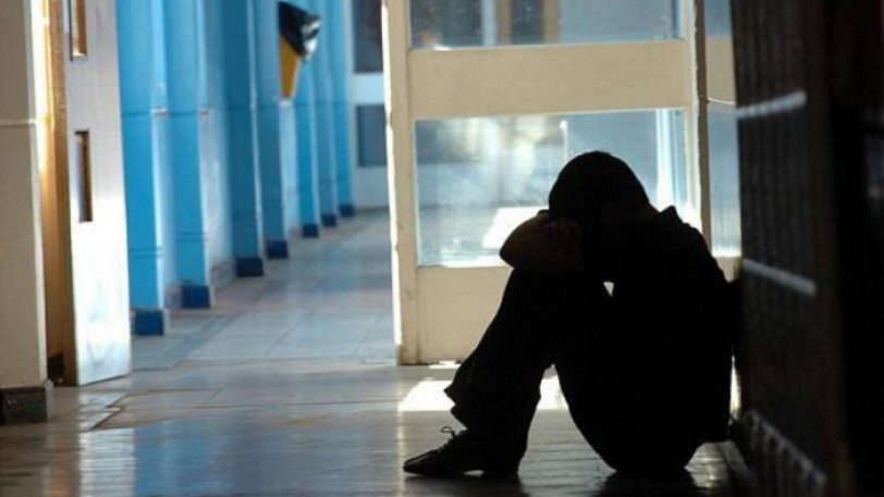 Λάρισα: Μαθητής αποπειράθηκε να αυτοκτονήσει καταναλώνοντας χάπια στο σχολείο