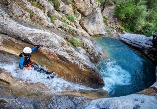 Λαμία: «SOS» εξέπεμψε ζευγάρι Ελβετών που έκανε canyoning στο φαράγγι του Γοργοποτάμου