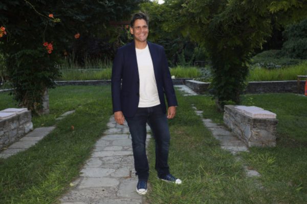 Ο Δημήτρης Ουγγαρέζος για την κόντρα με τον Γιώργο Λιάγκα – «Δεν θα σηκώσω κανένα γάντι που…»