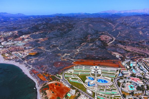 Υψηλό το κόστος προσαρμογής του τουρισμού στην κλιματική αλλαγή