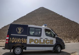 Πυροβολισμοί στην Αίγυπτο: Αιγύπτιος αστυνομικός σκότωσε δύο Ισραηλινούς τουρίστες