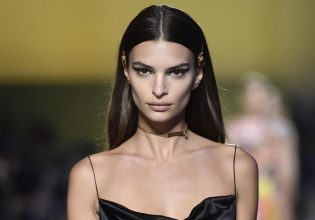 Η Έμιλι Ραταϊκόφσκι παραμένει single – «Τίποτα σοβαρό» τα παθιασμένα φιλιά με τον Stephane Bak