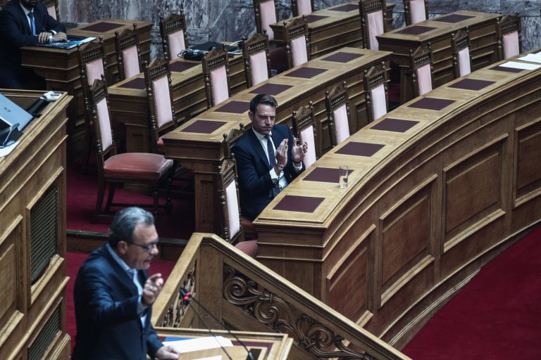 Κινήσεις σε διπλό ταμπλό