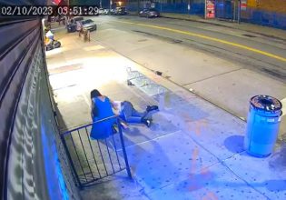 ΗΠΑ: Συνελήφθη 18χρονος για την άγρια δολοφονία ακτιβιστή σε δρόμο της Νέας Υόρκης