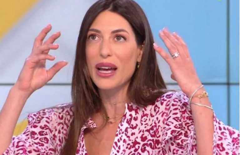 Φλορίντα Πετρουτσέλι: Η απάντησή της στις αιχμές της Σπυροπούλου