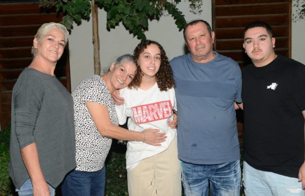 Ισραήλ: Ο στρατός λέει ότι απελευθέρωσε γυναίκα στρατιωτικό όμηρο από τη Γάζα