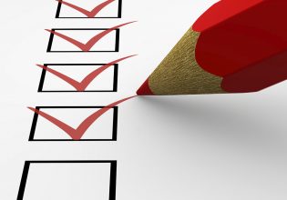 Άνοιξε λίστα μεταρρυθμίσεων ο Μητσοτάκης, αποχωρήσεων ο ΣΥΡΙΖΑ, γάμου ο Κασσελάκης