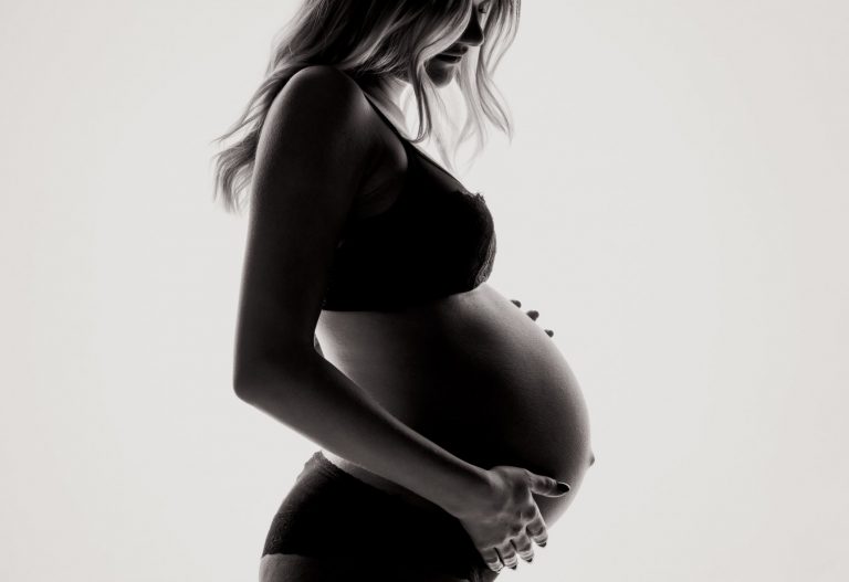 Απίστευτο περιστατικό: 13χρονη γέννησε στην τουαλέτα του νοσοκομείου χωρίς να γνωρίζει ότι είναι έγκυος