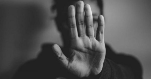 Βρέθηκε και δεύτερο θύμα του μαστροπού αστυνομικού – Αύριο καταθέτει στον εισαγγελέα