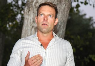 Μήνυμα Κασσελάκη με βίντεο από τη Νέα Υόρκη: Ήθελα να είμαι μαζί σας, επόμενος σταθμός οι ευρωεκλογές