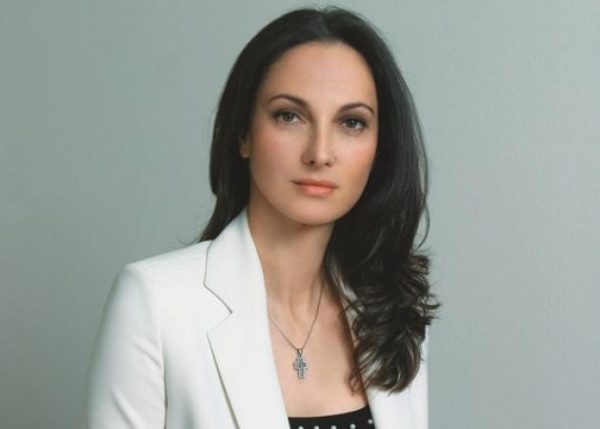 Έλενα Κουντουρά: «Στην Ελλάδα η γυναίκα δεν έχει τη θέση που της αξίζει»