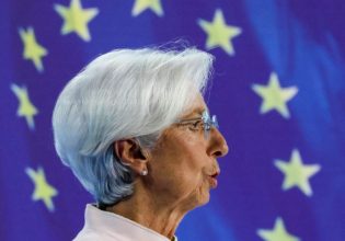 Κριστίν Λαγκάρντ: Η πρόεδρος της ΕΚΤ έχει μάθει να «κολυμπάει» στα δύσκολα