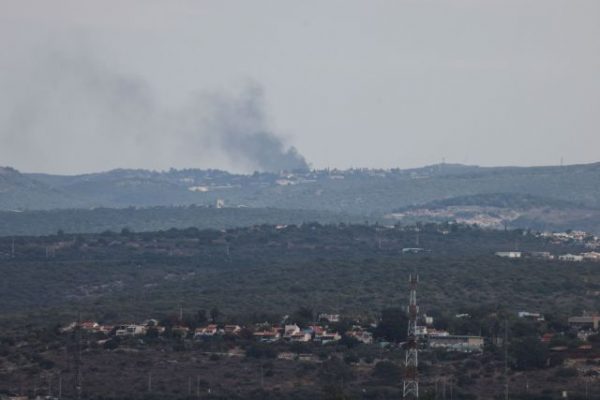 Ισραήλ: Αεροπορικά πλήγματα στον Λίβανο και ανησυχίες για εξάπλωση του πολέμου στη Μέση Ανατολή