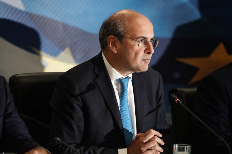 Δείτε ζωντανά την εξειδίκευση των μέτρων για την πάταξη της φοροδιαφυγής