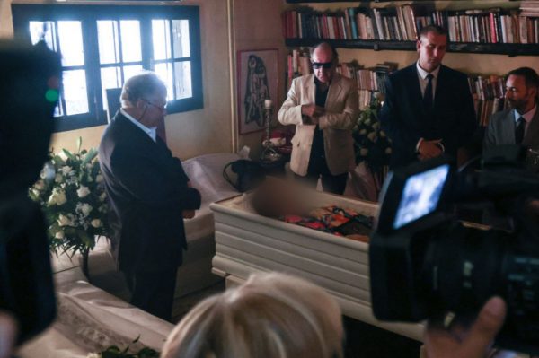 Το in στη «γιορτή αποχαιρετισμού» της Μαίρης Χρονοπούλου