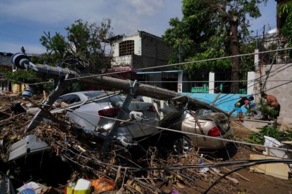 Μεξικό: 43 νεκροί και 36 αγνοούμενοι από τον τυφώνα Οτις στο Ακαπούλκο