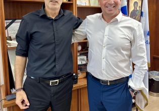 Συνάντηση Δημάρχου Πειραιά Γιάννη Μώραλη με τον Δήμαρχο Ελληνικού – Αργυρούπολης Γιάννη Κωνσταντάτο