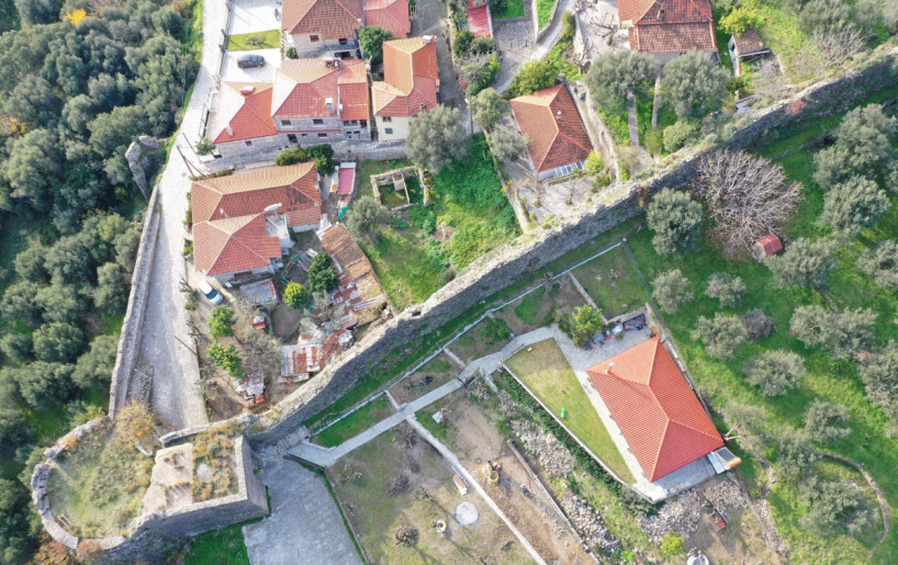Κάστρο Ναυπάκτου: Αποκαθίστανται οι κατεστραμμένες οχυρώσεις του