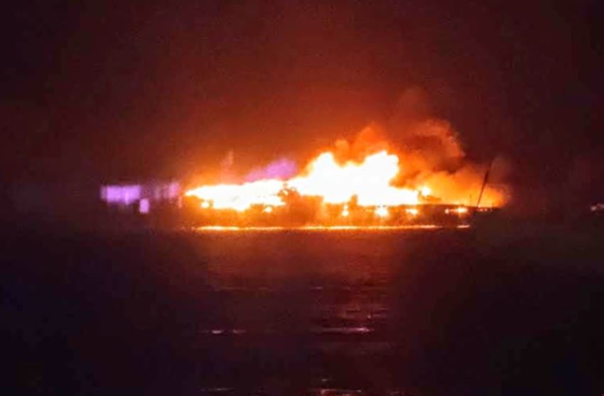 Φωτιά σε θαλαμηγό με 22 επιβαίνοντας στο Κουφονήσι