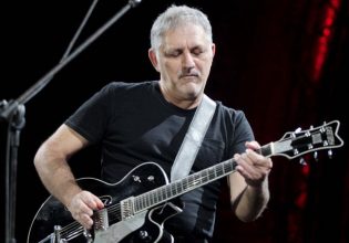 Νίκος Πορτοκάλογλου: «Χαιρετίσματα από το χωριό»