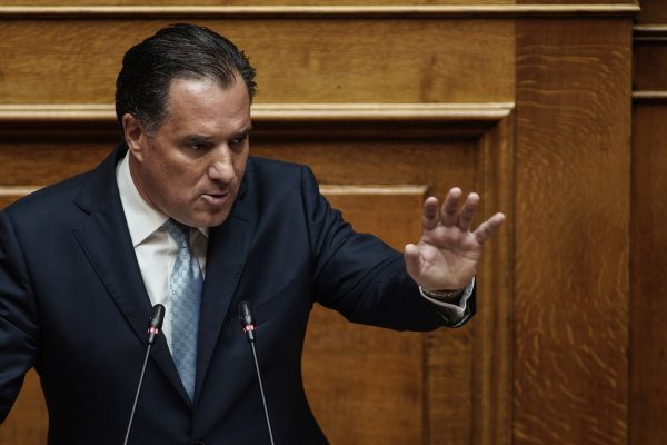 Αυγέρη: Η Κυβέρνηση παρείχε προνομιακή μεταχείριση στην κινέζικη εταιρεία