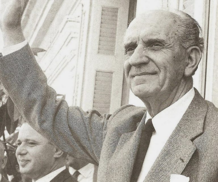 Γεώργιος Παπανδρέου: Η κηδεία του εν μέσω Χούντας