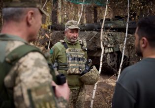 Επηρεάζουν οι εξελίξεις στο Ισραήλ την αμερικανική στάση στην Ουκρανία; – Τι απαντάει Ουκρανός ταγματάρχης