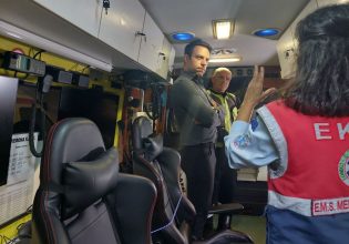 Κασσελάκης σε ΕΚΑΒ Θεσσαλονίκης: Ανήθικο και απάνθρωπο αυτό που συμβαίνει, θα το αλλάξουμε