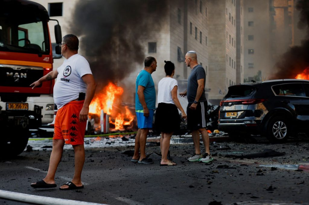 Μεσανατολικό: Αιφνιδιαστική επίθεση της Χαμάς στο Ισραήλ – Αναφορές για πολλά θύματα