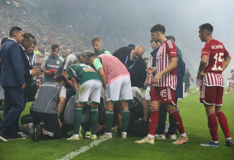 «Μα είναι κάτι πιο βαθύ που με λερώνει…»