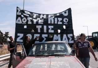 Πλημμυροπαθείς: «Δώστε πίσω τις ζωές μας» – Κραυγή αγωνίας και οργής από τους αγρότες στη Θεσσαλία