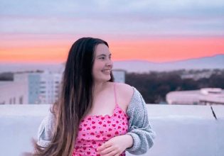 Η αόρατη ασθένεια: Πώς ζει μια 25χρονη με αλλεργία στο νερό;