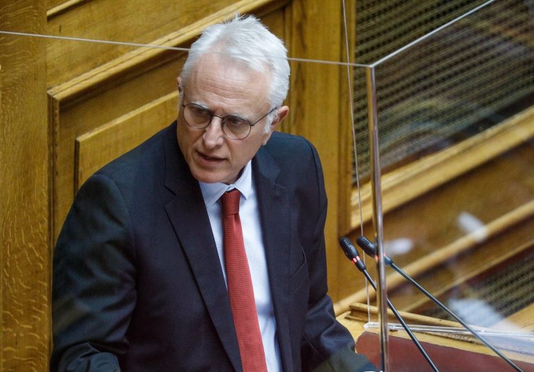 «Ο Ραγκούσης μαζεύει λεφτά για να ανατρέψει τον Κασσελάκη» – Ταυτοποιήθηκε ο λογαριασμός που διέδιδε fake news