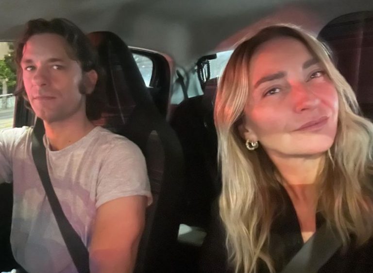 Η Ρούλα Ρέβη για τον Αποστόλη Τότσικα – «Το μεγαλείο ενός απλού ανδρικού εγκεφάλου»