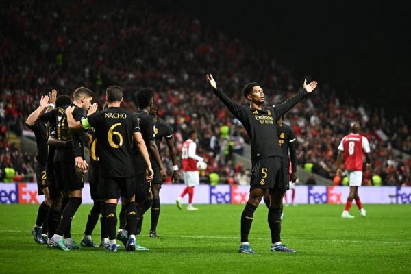 Νίκη για Ρεάλ στην Πορτογαλία (1-2) – Ο Ονάνα έπιασε πέναλτι στο 97′ κι έδωσε τρίποντο στην Γιουνάιτεντ (1-0)