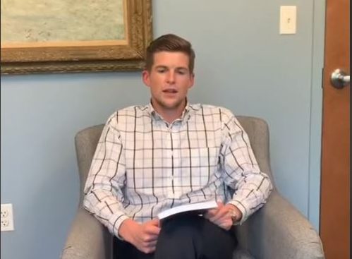 Παγώνη για Τάιλερ: Λένε ότι είναι καλός νοσηλευτής – Να έρθει στο ΕΣΥ να μας βοηθήσει