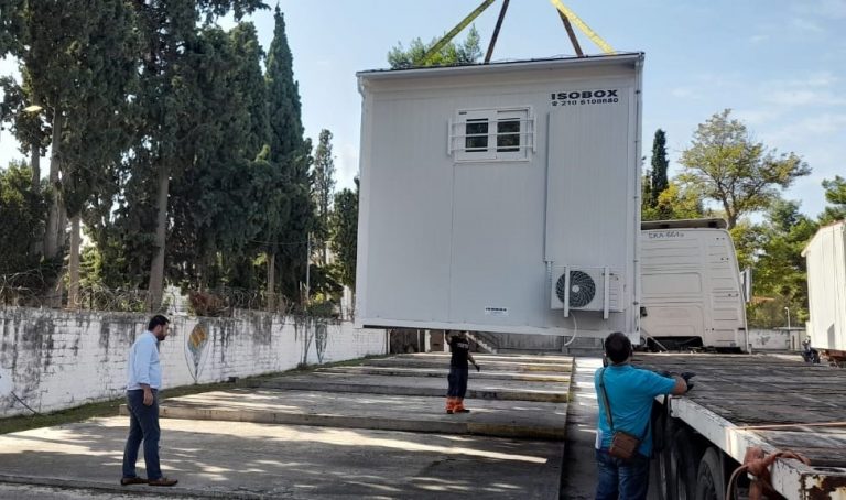 Ξεκίνησε η παραλαβή και εγκατάσταση αιθουσών του ΕΕΕΕΚ Χαλκίδα