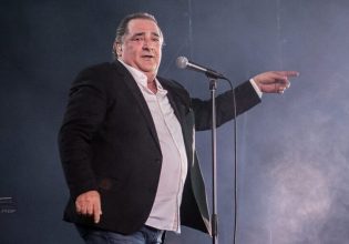 Βασίλης Καρράς: «Είμαι εδώ» λέει σε όσους βιάστηκαν να τον πεθάνουν