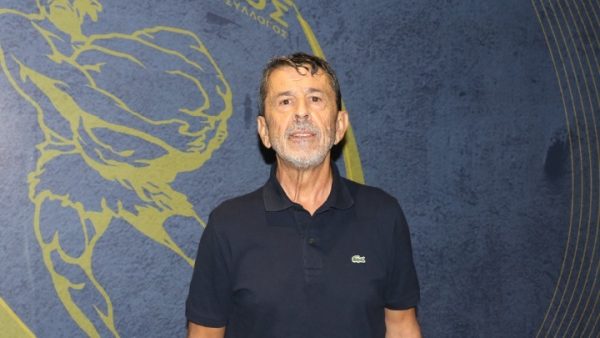 Ανέλαβε τον Παναιτωλικό ο Πετράκης