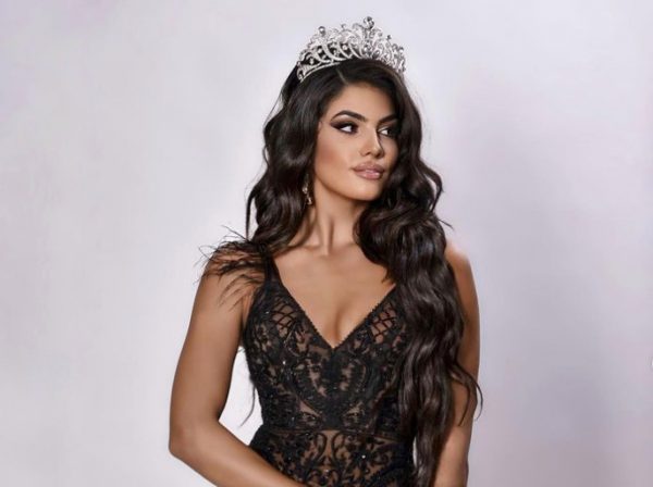 Στις 15 πιο όμορφες γυναίκες του κόσμου η Κρητικιά Ζωή Ασουμανάκη