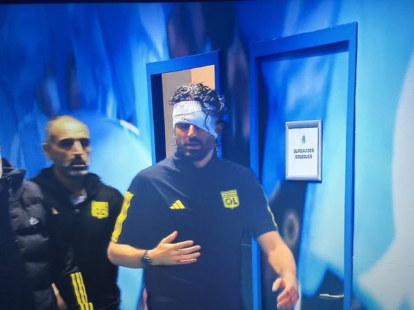 Δεν πήγε ούτε σήμερα στην προπόνηση της Λιόν ο Γκρόσο